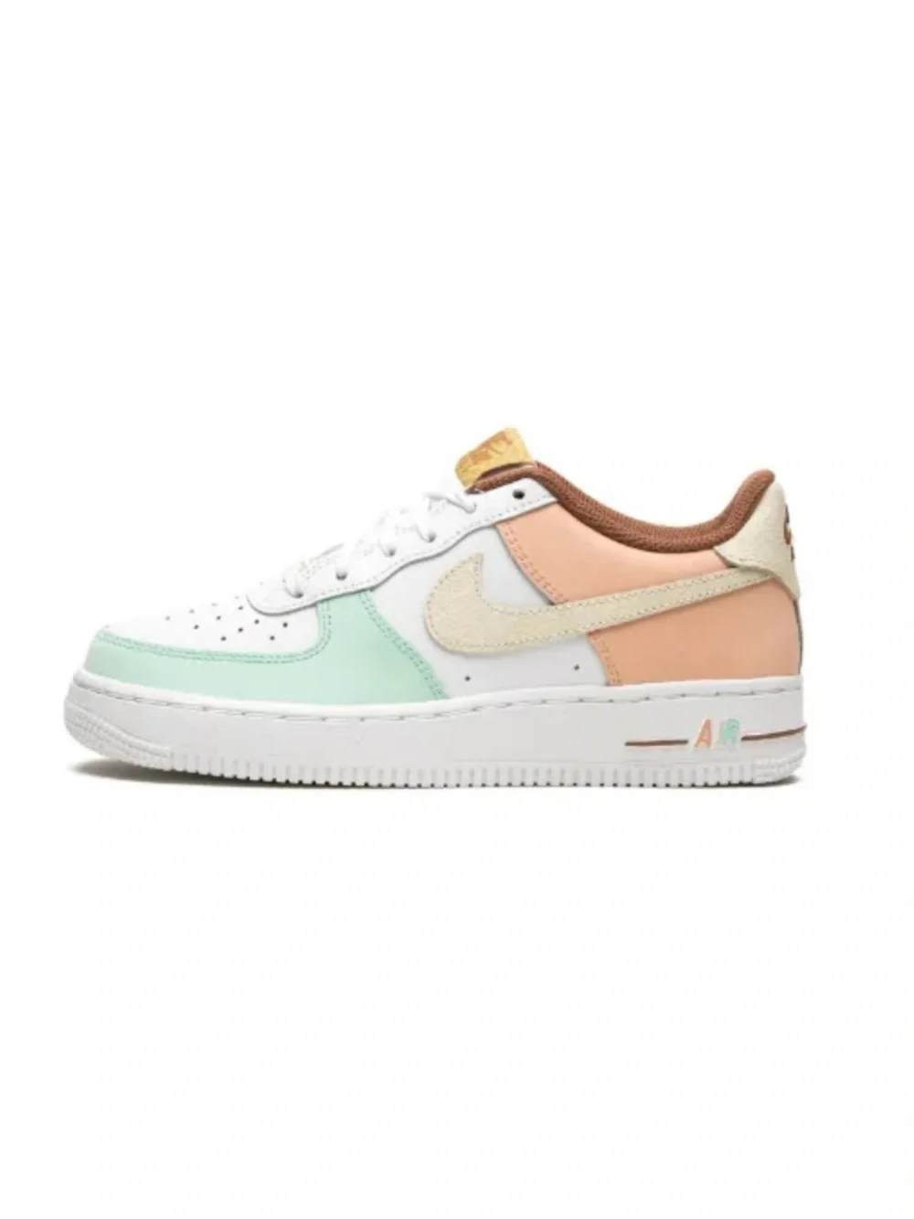 NWOB Nike Kids Air Force 1 LV8 